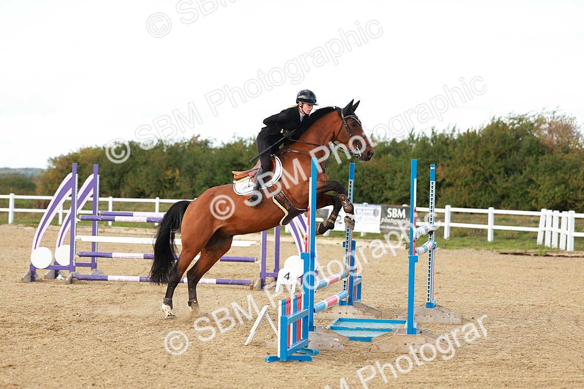 SBM_002126 - Class 5 - Senior Foxhunter - 1.20m