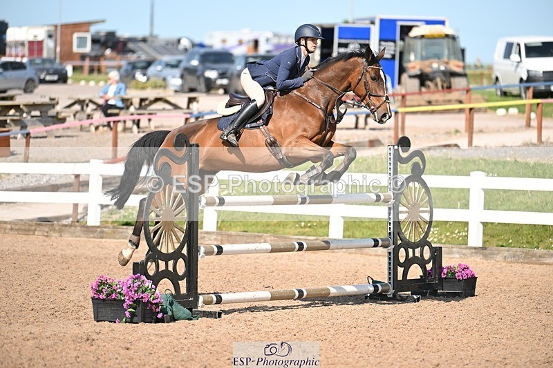 250510-163933-12196 - Cls 25 Snr Newcomers