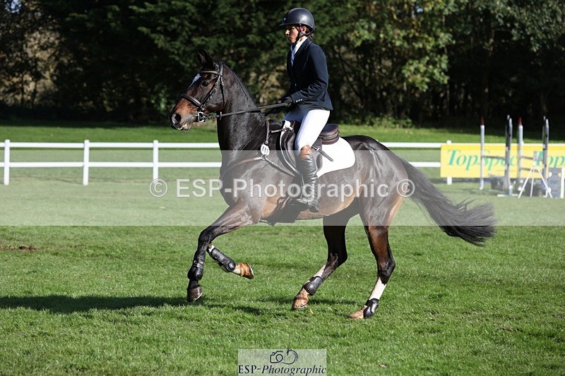 231022-112533-25153 - 687-VLOVE.D.OR.LY-Hani.Milstein-TrotUp+SJ