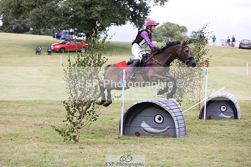 240825X-154634-36341 - 80cm XC 15.30 to 16.30