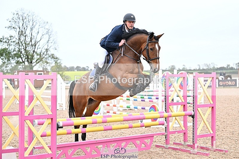 251015-103051-00040 - Cls 1 British Novice and 90cm Open