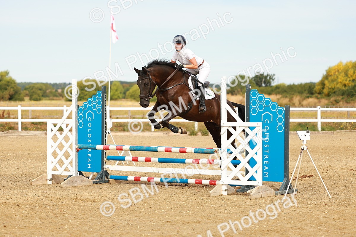 SBM_002303 - Class 9 - Senior British Novice - 90cm