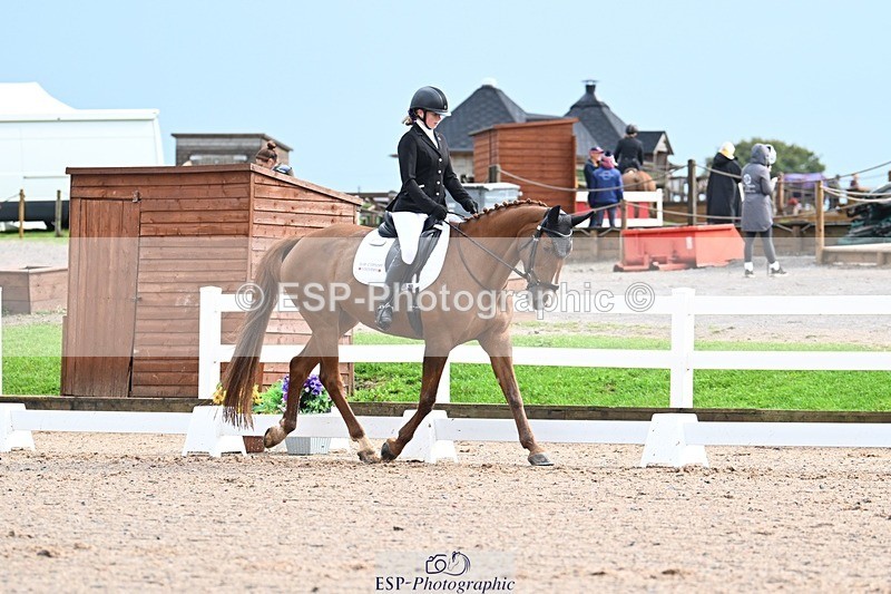 250907-105308-07032 - 015-Annie.MannLittle.Lady.Guinevere