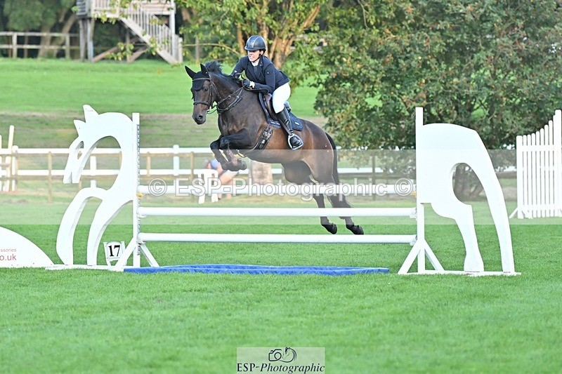 230909-185205-08152 - Cls 14 Snr 1m Derby