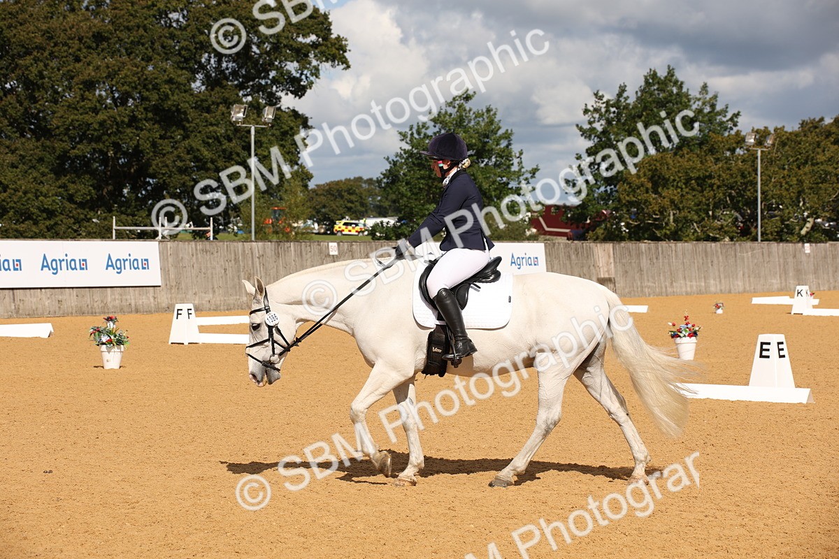 SBM_04263 - D2 Small Tour Championship Intro C