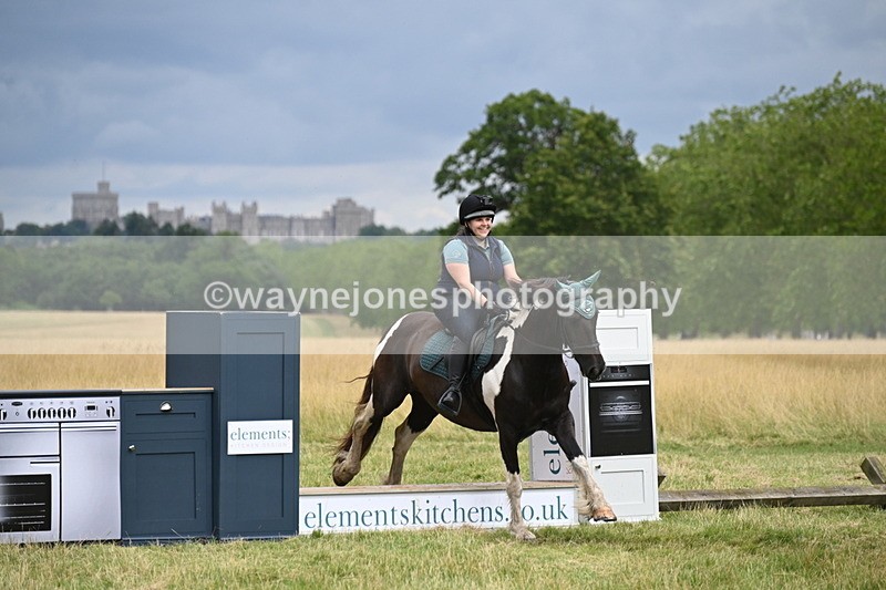 WJ6_2872 - Time at Jump 11:06 to 11:40