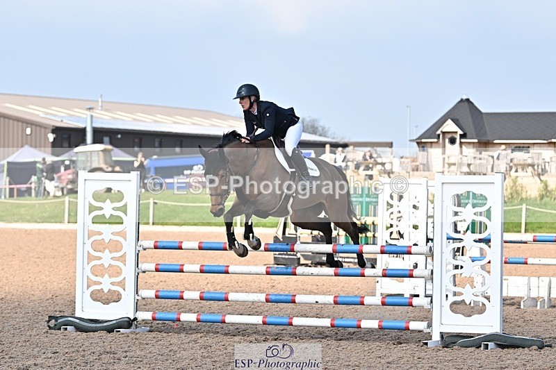 250326-125301-00763 - Cls 4 Newcomers and 1.10m