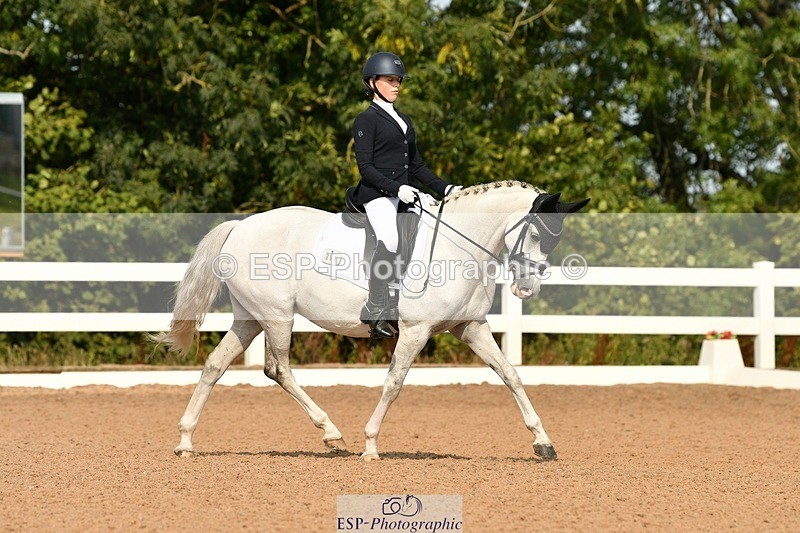 250817-102053-07841 - 207-Esme.LangBrouwershaven.Silvia