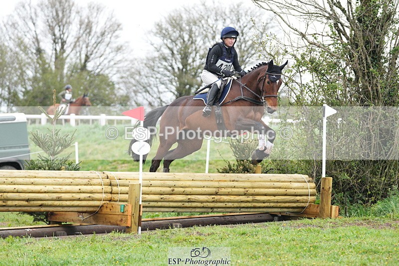 250419-092347-08156 - 420-Fiona.Jones-ABBY.VD.BERGHOEVE.Z