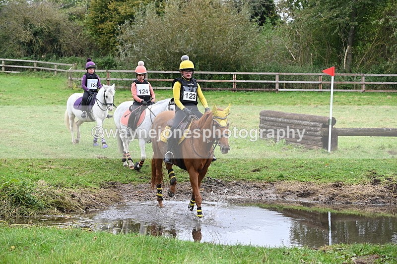 WJ6_4854 - Time at Photographer 12:17 to 12:30