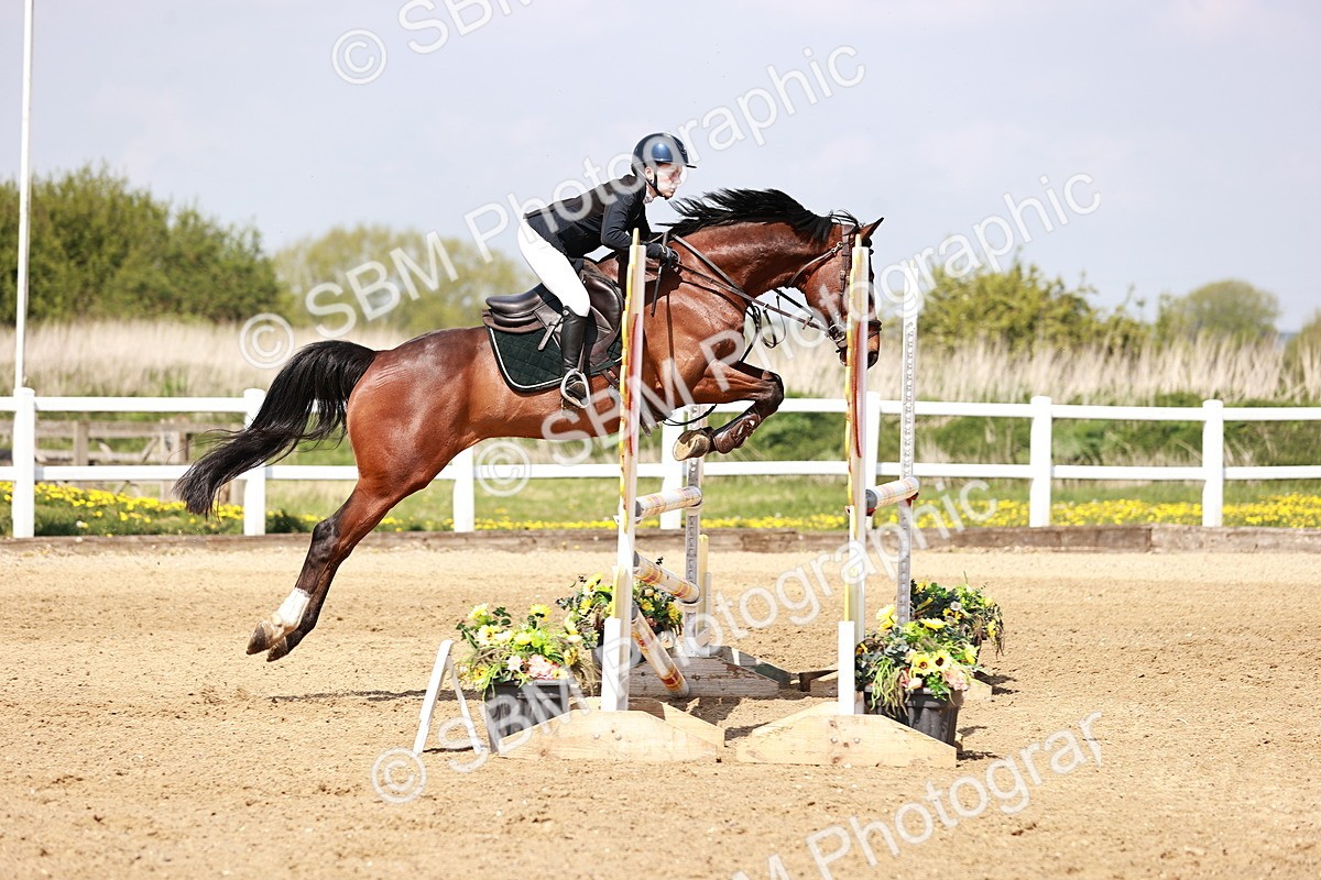  - Class 23 - Senior 1.05m