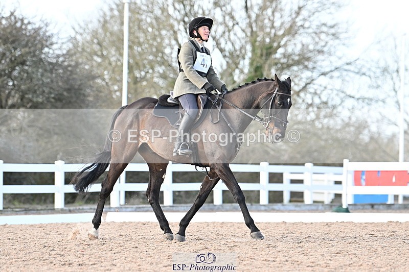 240324A-155619-04671 - Novice 28, 15.33 to 16.15