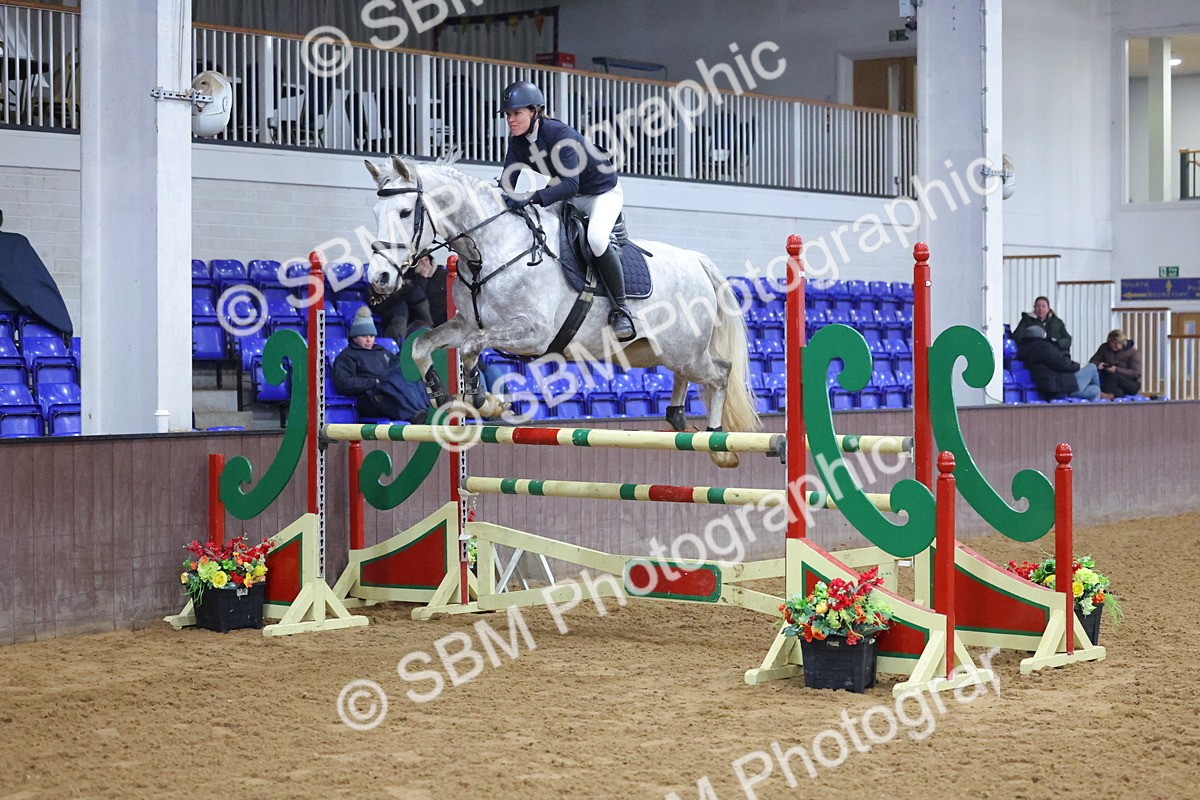 SBM_002910 - Class 17 - Redpost Equestrian Senior Foxhunter/ 1.20m Open - First Round (1.20m)