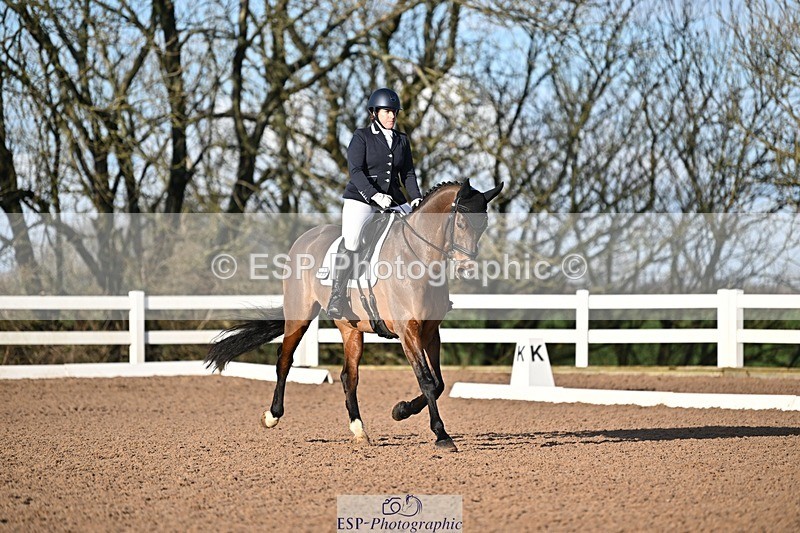 241214-104454-01208 - 155-Victoria.Hamlyn-White-Kenzo.IV