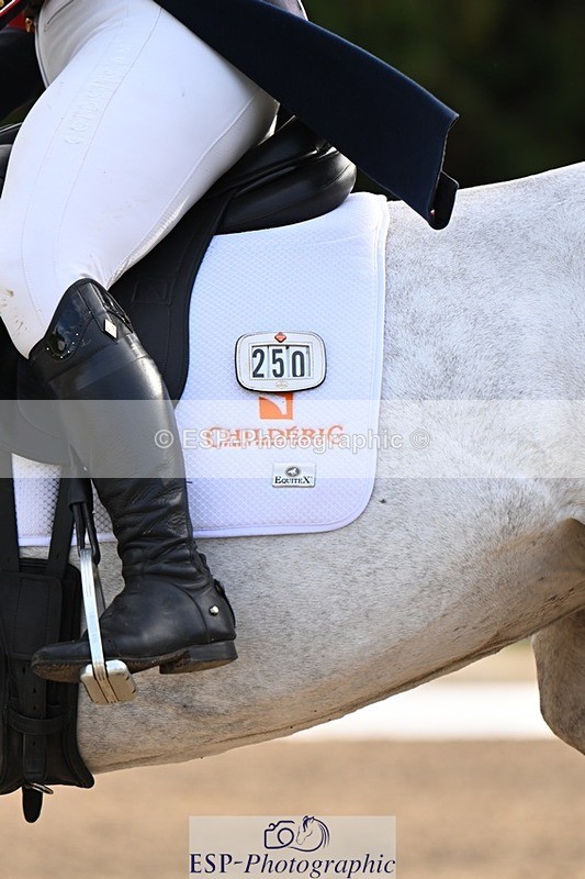 231021-140811-18646 - 250-COOLEY.COUTURE-Gemma.Stevens-DR