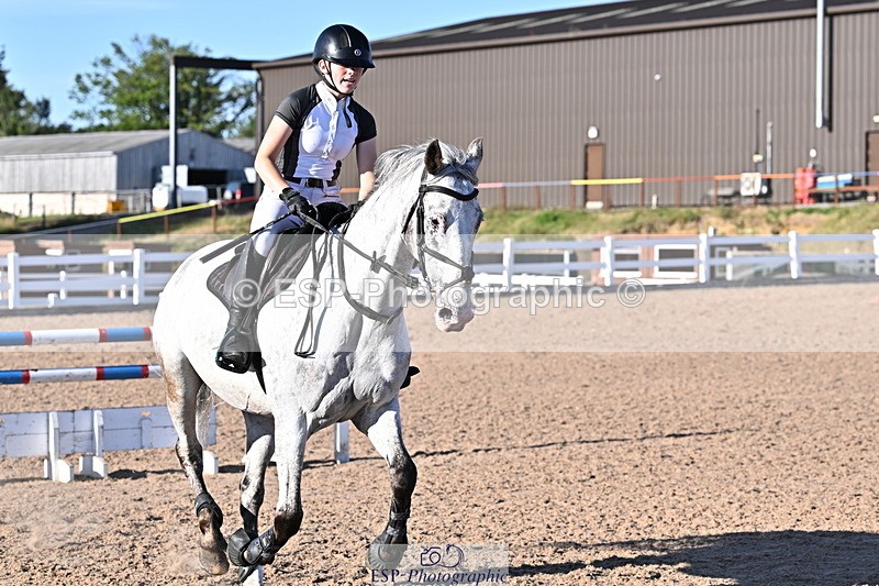 250708A-185757-00689 - 100cm Classes