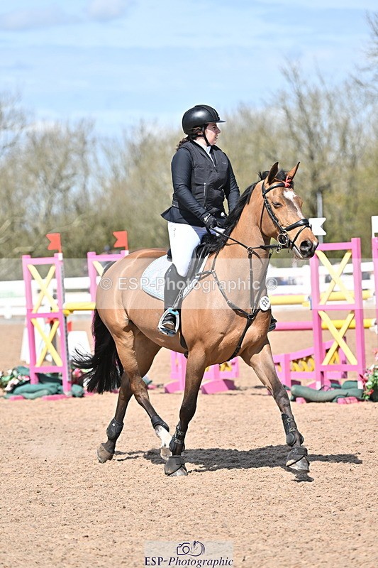 240418A-133016-03494 - Cls 13, 1 Star Bronze Tour 1.10m