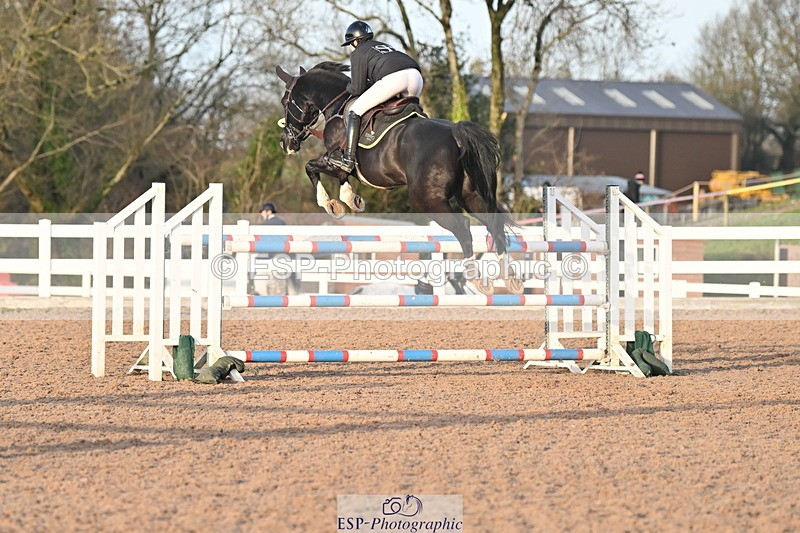 231210A-145829-02856 - Cls 21 Foxhunter & 1.20m Open