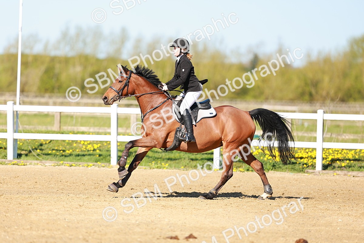 SBM_000561 - Class 1 - Clear Round