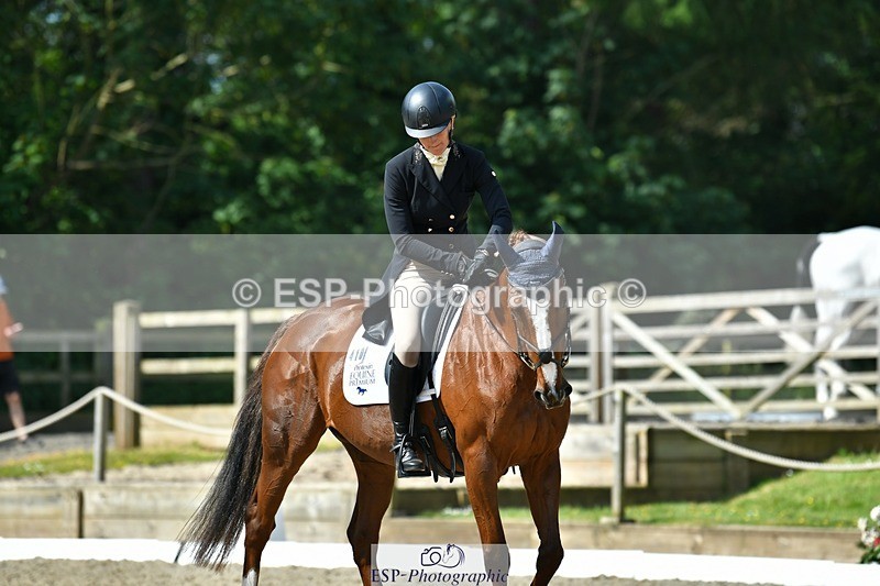 230525-102152-03882 - 410-CHILLIS_GEM-Sarah_Gairdner-DR