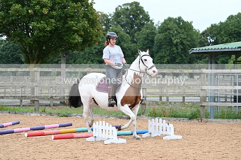 WJ7_9758 - Poles 14:00