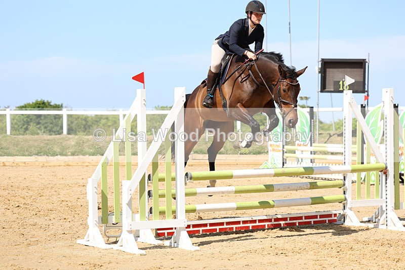 3E7A5854 - Class 4: Senior BN/90cm open