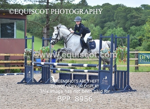 BPP_8956 - CLASS 12 SUN Pony Intro 90cm Open