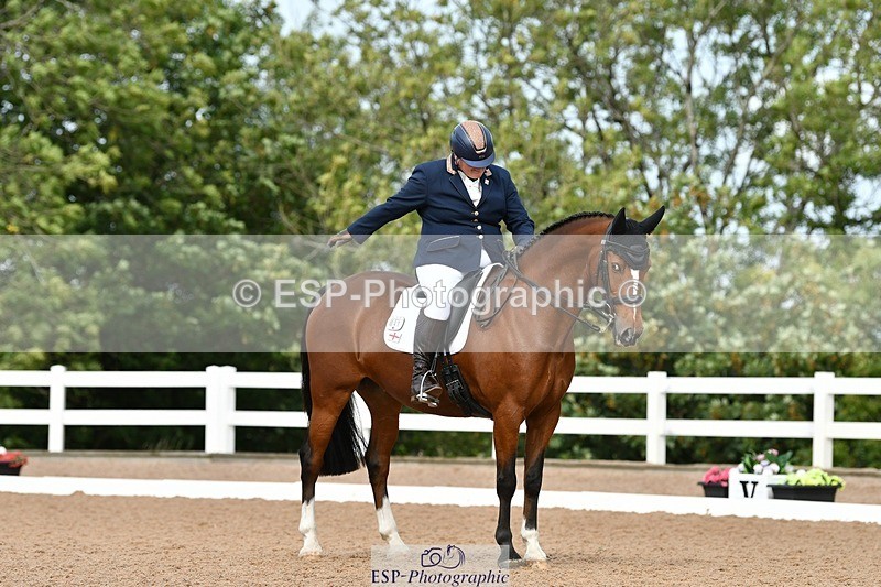 250906-111900-00952 - 041-Victoria.BradfordKenniford.flash.dancer