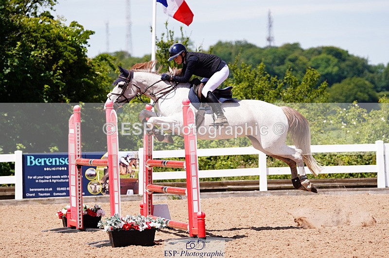 240629A-121404-05253 - Cls 18 Newcomers and 1m Open