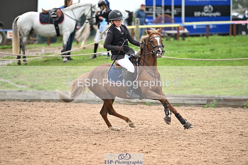 240907A-124405-01739 - Cls 3 Pony Medium Team 80cm & 90cm