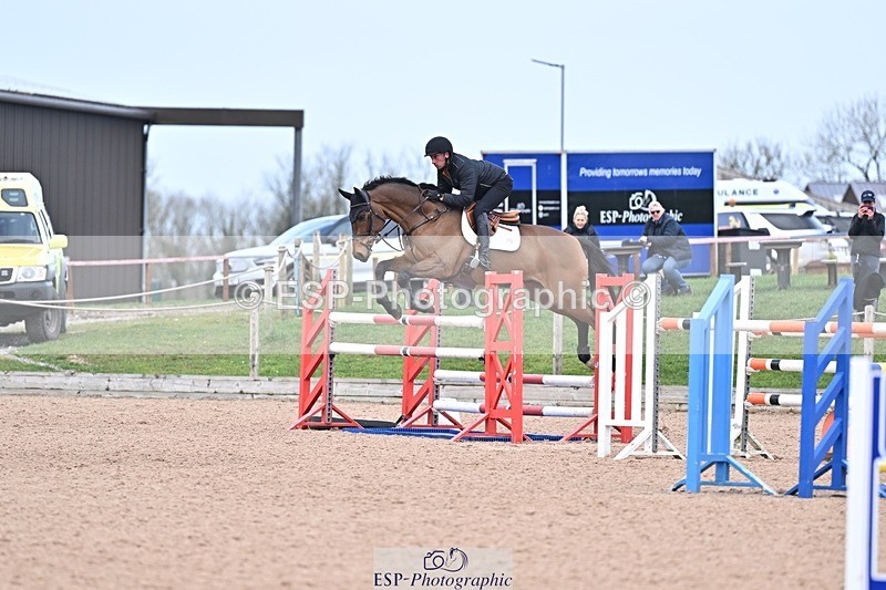 260211-133033-00568 - Cls 5 Foxhunter and 1.20m