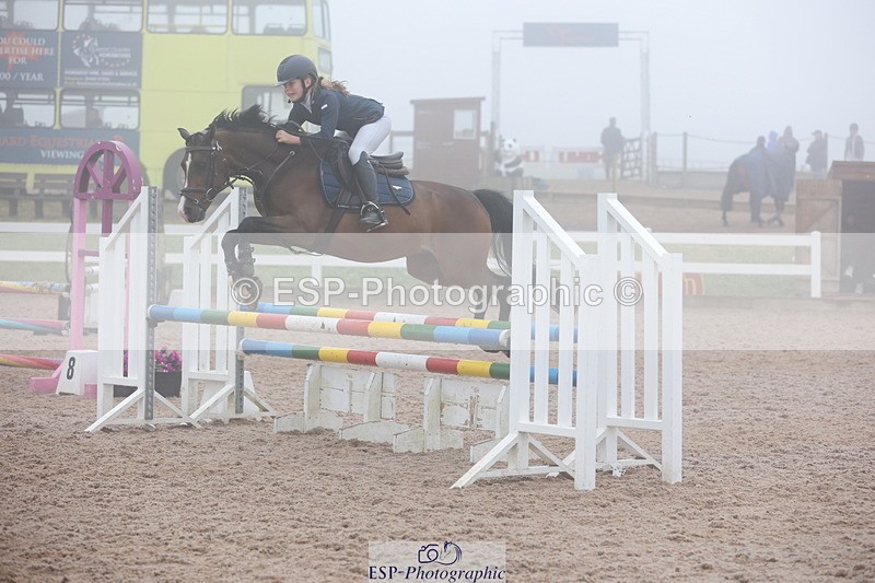 240630A-084219-11280 - Cls 30 British Novice and 80cm Open