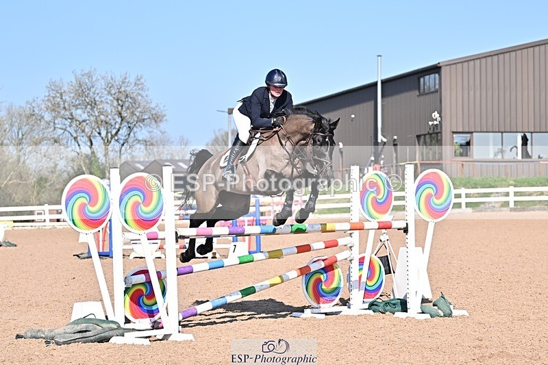 260304-130454-00430 - Cls 4 Newcomers and 1.10m Open