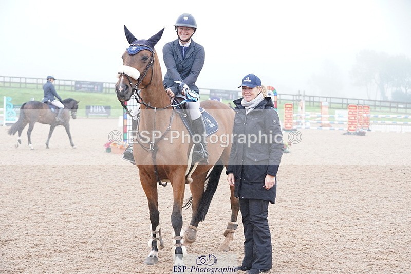 241006A-133530-07024 - Cls 20 Snr Newc & 1.10 Open