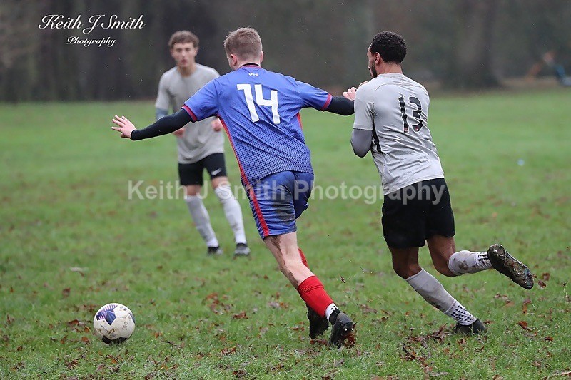 9KJS2804 - Pitch 1. AFC Spinney vs FC TEQ. 2025-12-07 Abington Park.