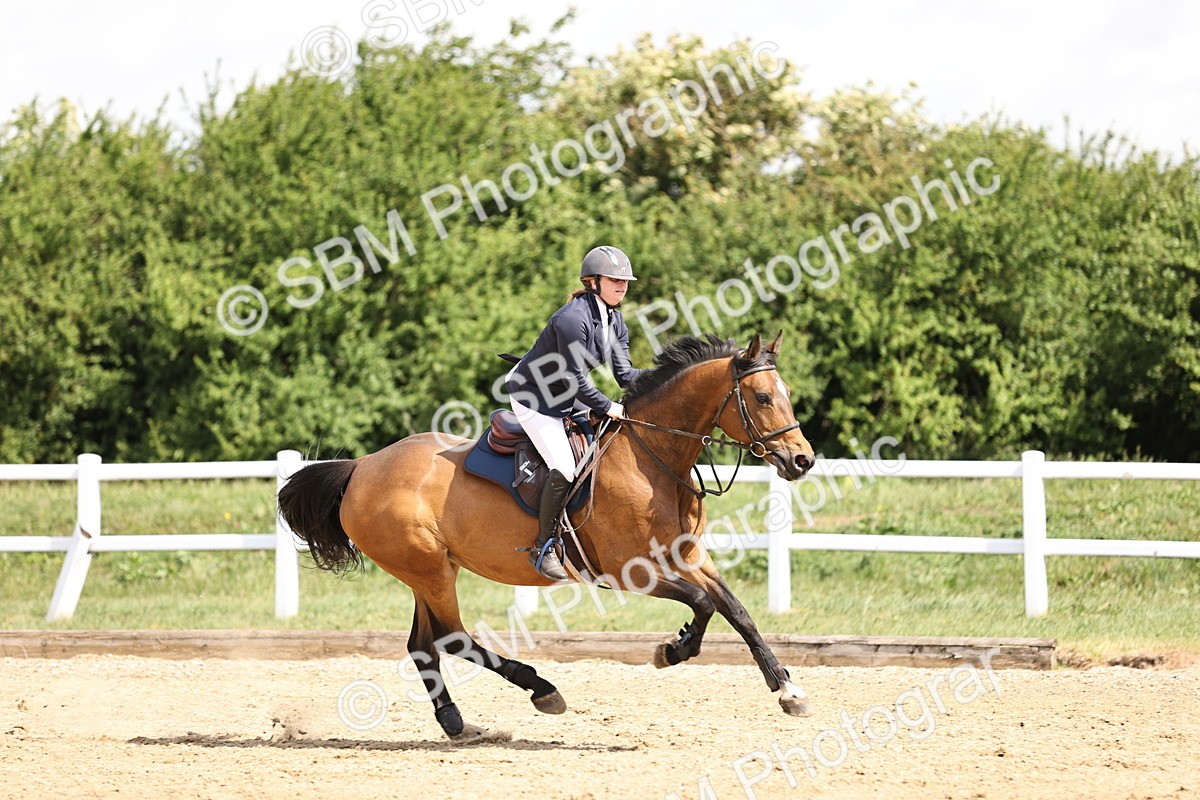 SBM_002278 - Class 9 - Senior British Novice - 90cm