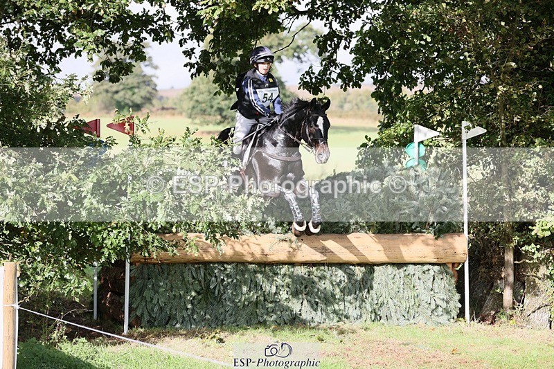 231020-115113-06826 - 054-PORSCHE-Coco.Lanni-XC