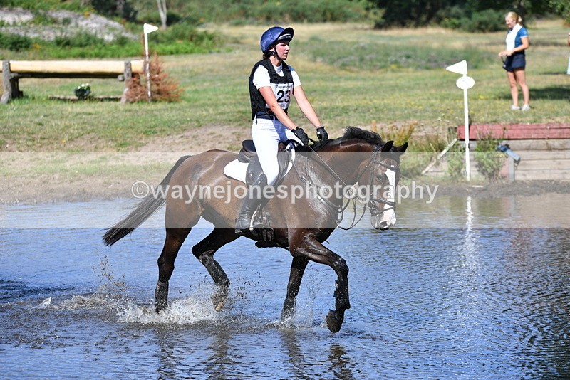 WJ5_2257 - XC Time 10:54 to 11:14