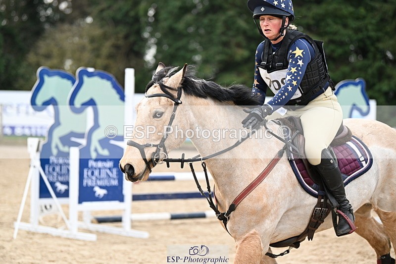 250309A-093740-00256 - Cls 01 70cm 09.00 to CW