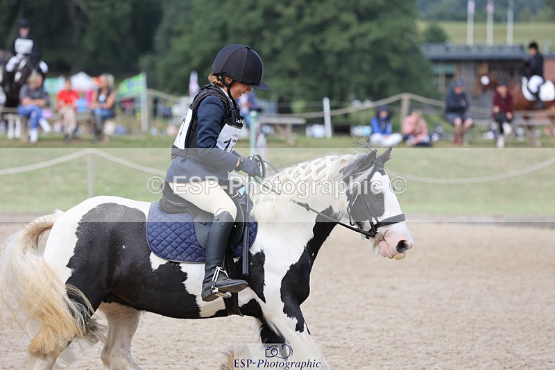 240823X-114843-16544 - 60cm R1 11.30 to 13.30