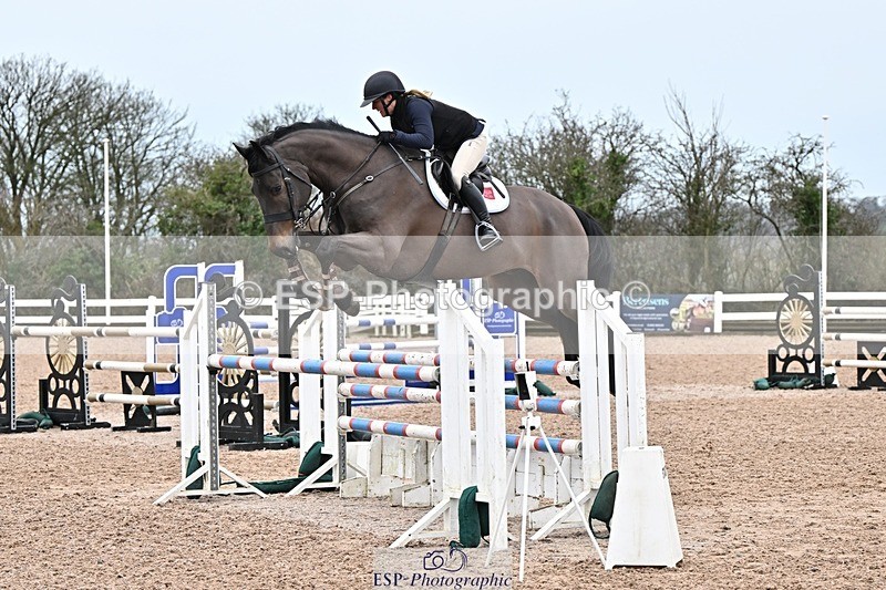 250129-122117-00341 - Cls 04 Snr Newc & 11.0m Open