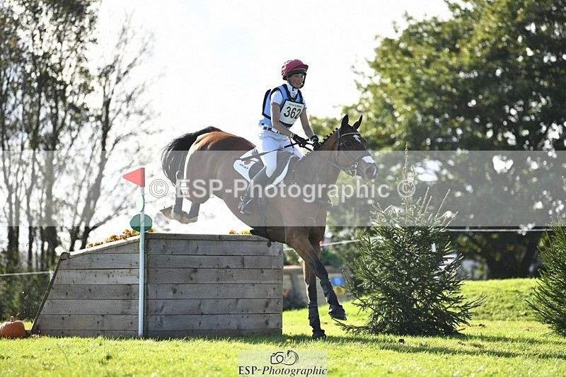 231022-145817-29103 - 362-GLOBAL.AMARETTO-Charlotte.Agnew-XC