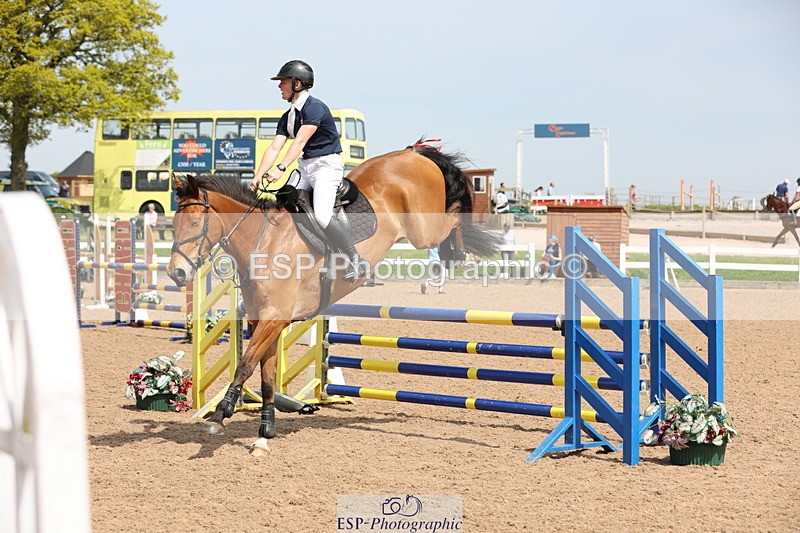 240510A-145611-07928 - Cls 17 1.05m National Am Quali