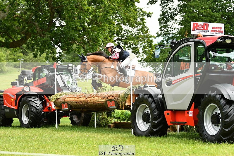 250525A-123632-16681 - D-413-Althea.Bleekman-GRANNCORD