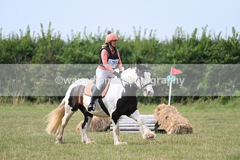 WJ7_6962 - 60cm XC Time 12:55 to 13:19