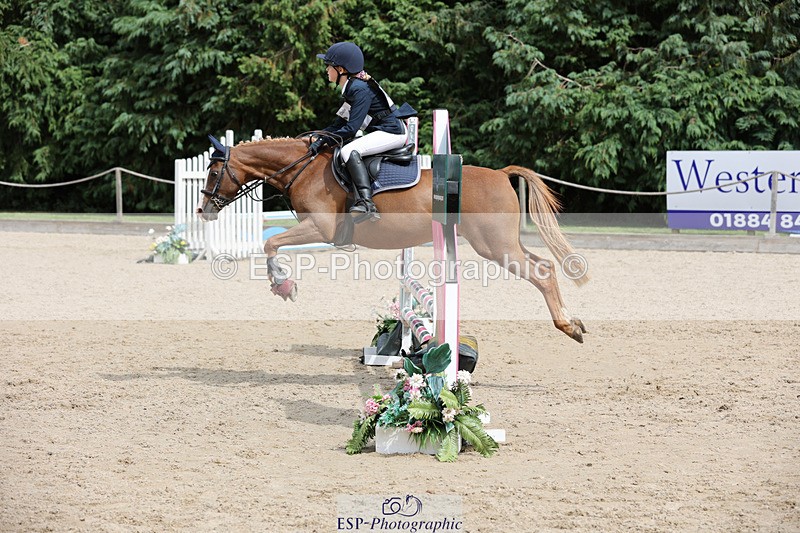 240823X-135429-18074 - 70cm R1 13.45 to 15.30