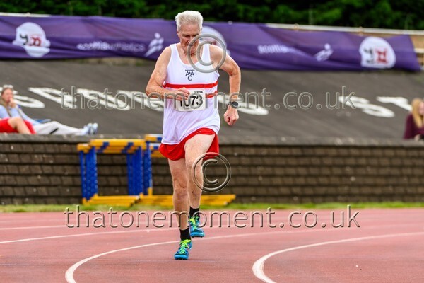 CEM26-925425 - Track Male Set Two