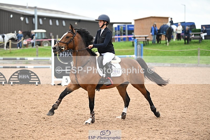 240907A-143815-02408 - Cls 4 Pony Big Team 95cm & 1.05m