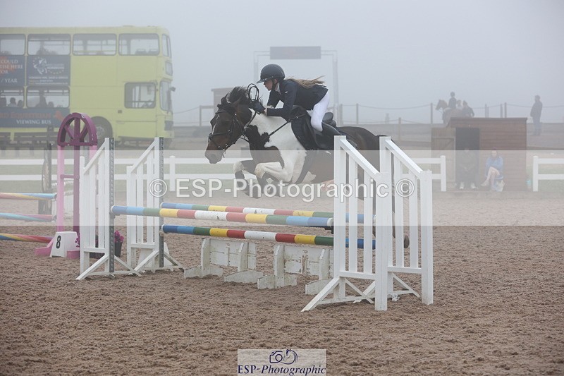 240630A-081058-11119 - Cls 30 British Novice and 80cm Open