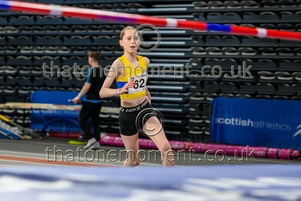 CombiMast25-913745 - Field Female